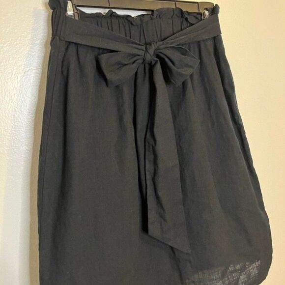 SHEIN Paperbag Waist Belted Skirt Black Size Medium (6) - Picture 4 of 6